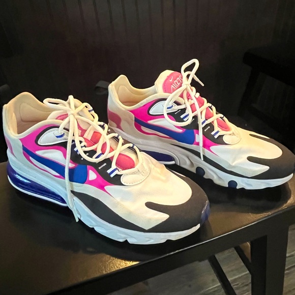 Nike Air Max 270 React women’s sz 9 - Picture 1 of 8
